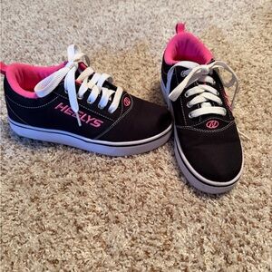Heelys Kids Black Sneakers with Pink Highlights